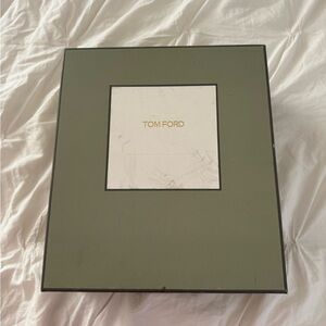 Tom ford shoe box